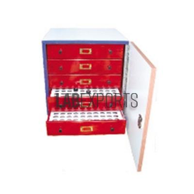 Cabinet for Boxes for Sample Tubes
